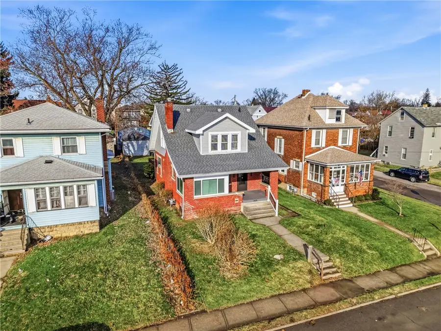 368 Stambaugh Ave, Sharon, PA 16146 - #2