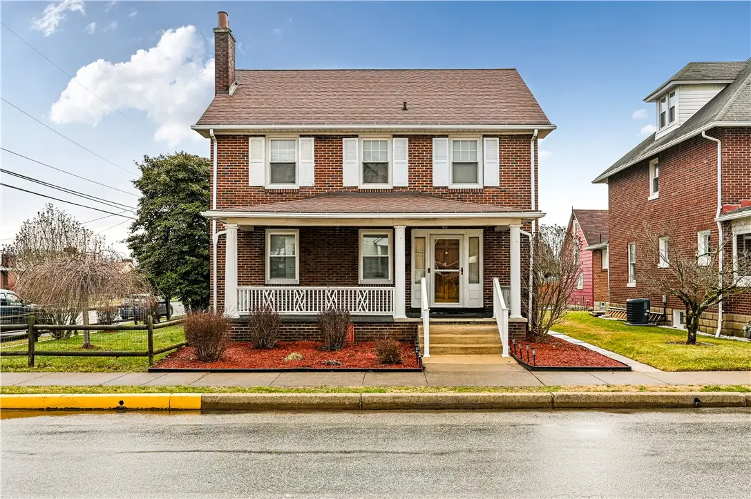 40 Ligonier Street, Latrobe, PA 15650 - #1