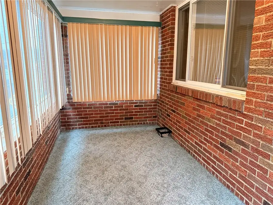 18 Howard St, Pittsburgh, PA 15209 - #2