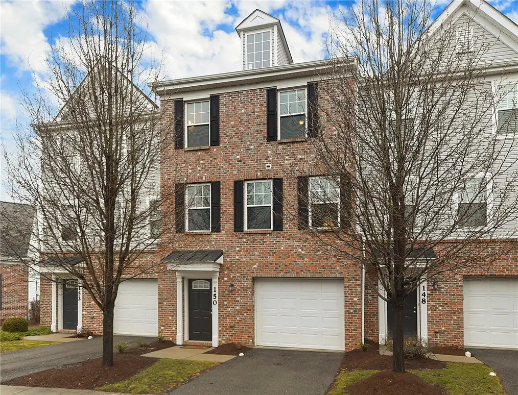 150 Watson Dr, Warrendale, PA 15086 - #1