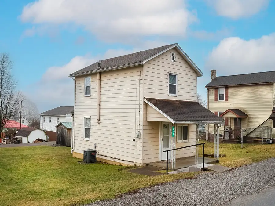 424 2nd Ave, Cadogan, PA 16212 - #2