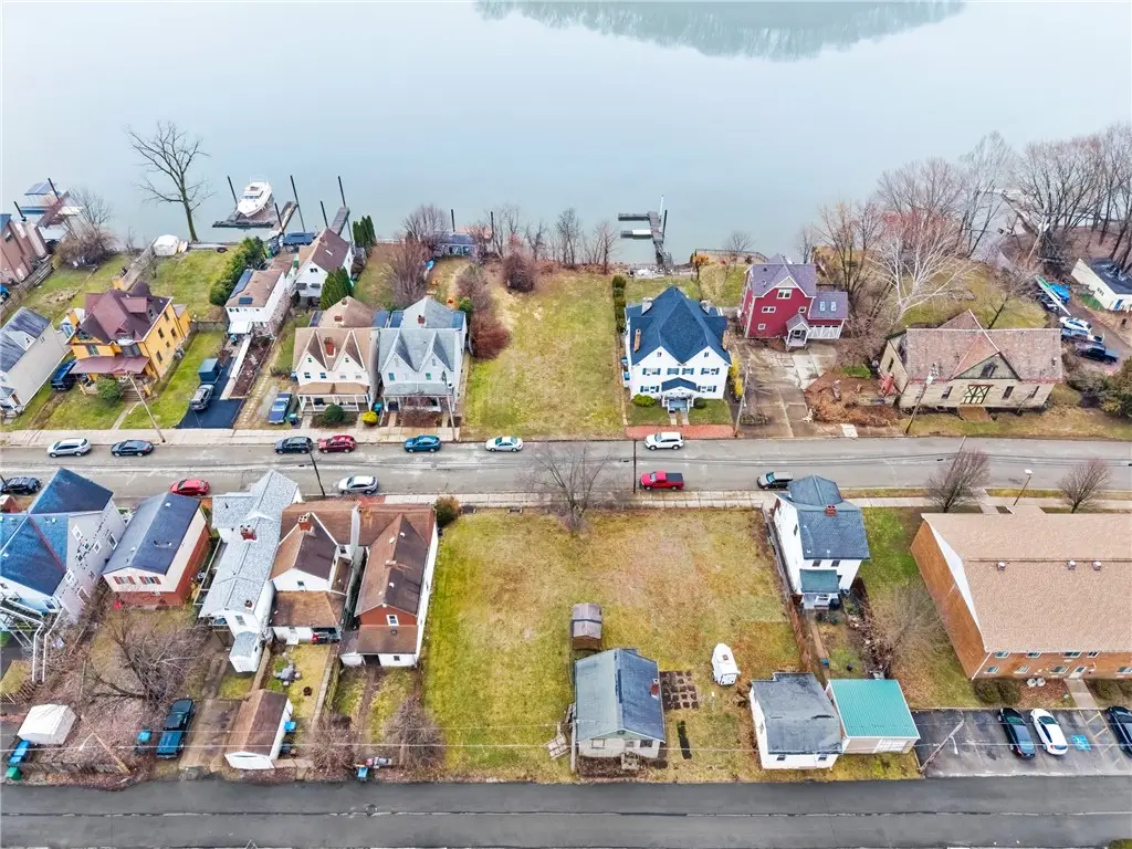 532,534,536 Penn St, Verona, PA 15147 - #1