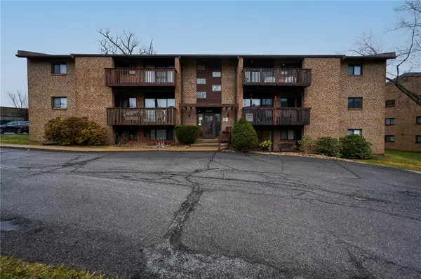 1205 Dutilh #4, Cranberry Twp, PA 16066