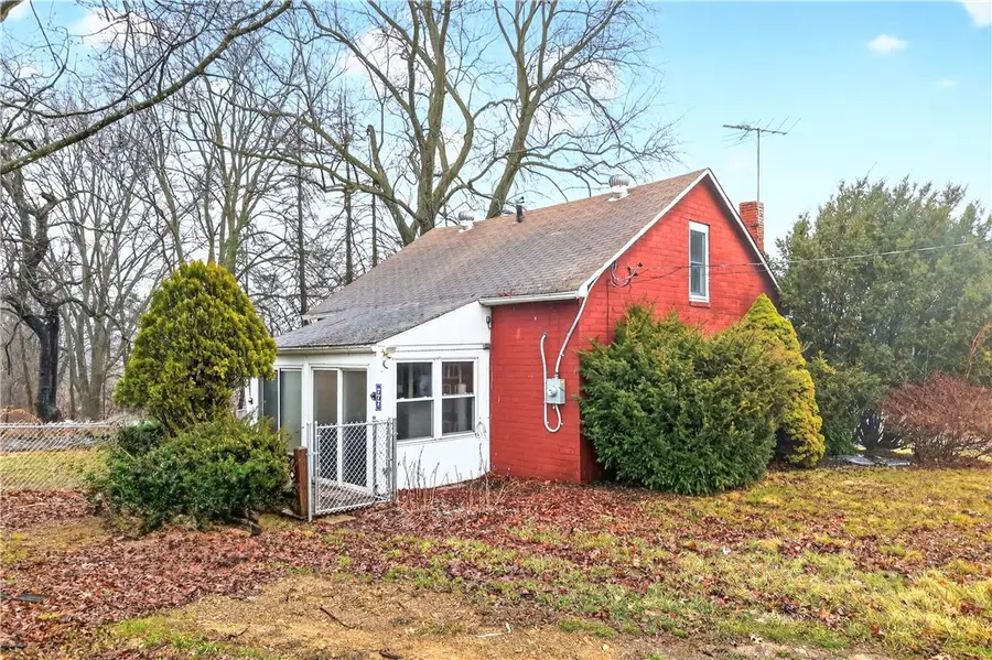 777 Allendale Rd., New Brighton, PA 15066 - #2