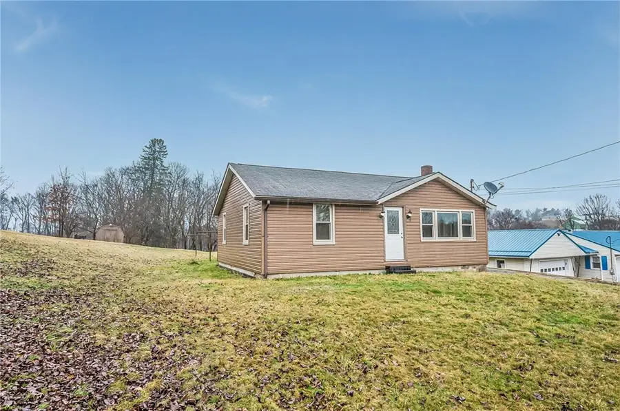 1339 Freeport Rd, Kittanning, PA 16201 - #3