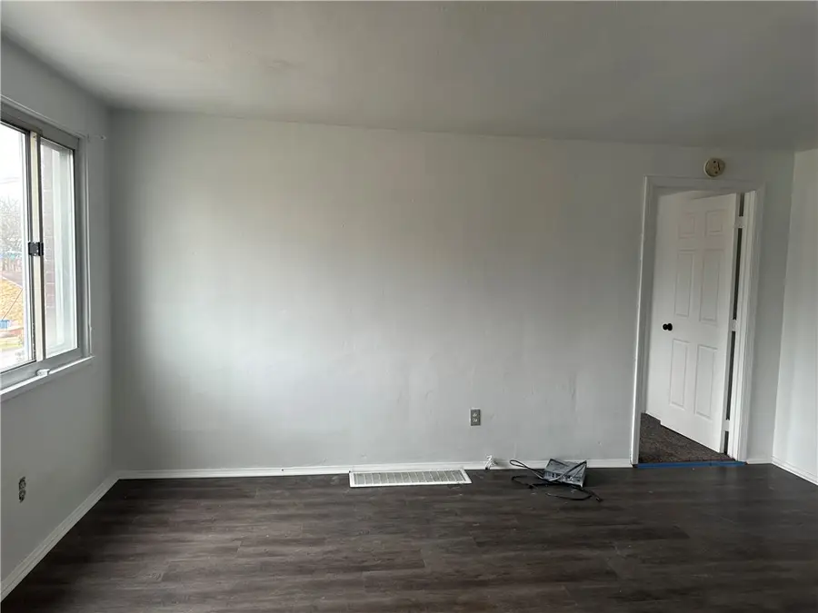 203 Rodilin Dr, Pittsburgh, PA 15235 - #2