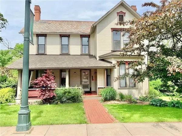 323 Franklin St, Slippery Rock, PA 16057