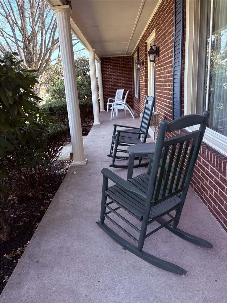 132 Penhurst Drive, Pittsburgh, PA 15235 - #3