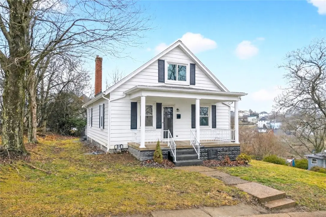 1107 Reeves Ave, Monessen, PA 15062 - #1