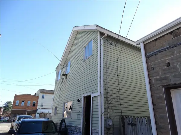 113 Clay Way, Mc Kees Rocks, PA 15136