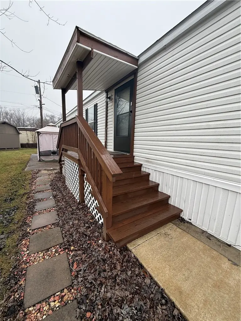 110 Liberty St, Jamestown, PA 16134 - #2