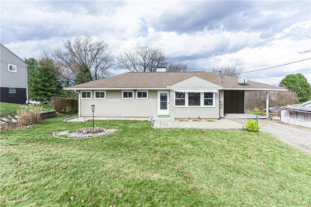 1206 Augusta Dr, Aliquippa, PA 15001 - #1