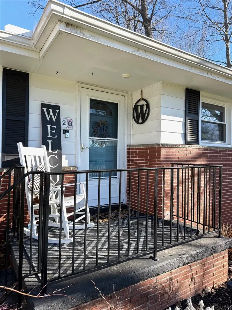 20 W Meyer Avenue, New Castle, PA 16105 - #2