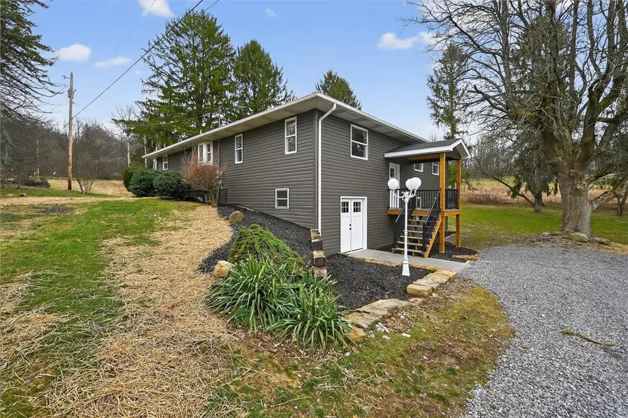 1642 Fairview School Rd, Ellwood City, PA 16117 - #3