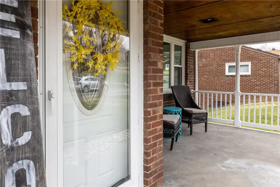 969 4th St., Baden, PA 15005 - #3