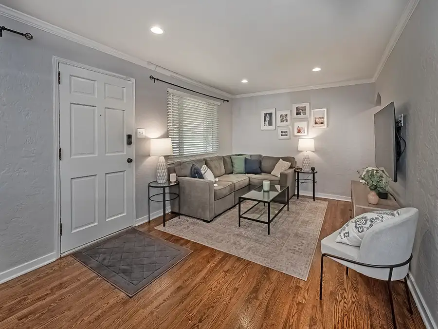 1214 Arrowood Dr, Pittsburgh, PA 15243 - #2