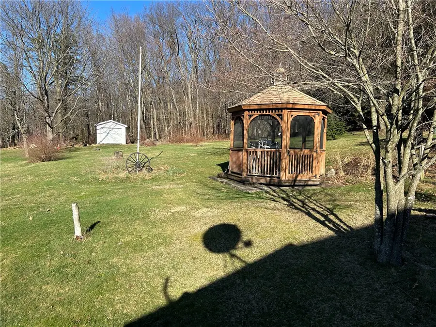 629 S Summit St, Derry, PA 15627 - #2