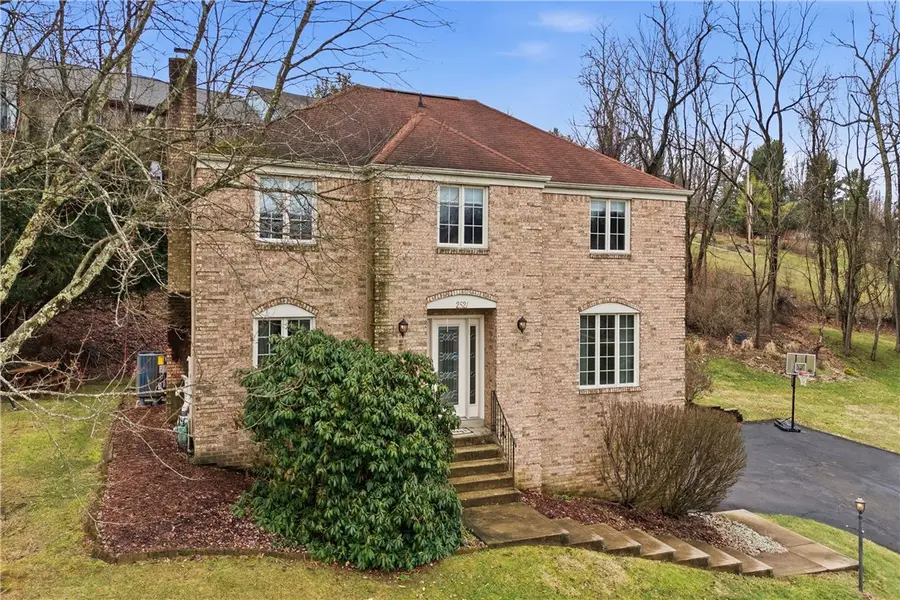 2521 Country Side Ln, Wexford, PA 15090 - #3