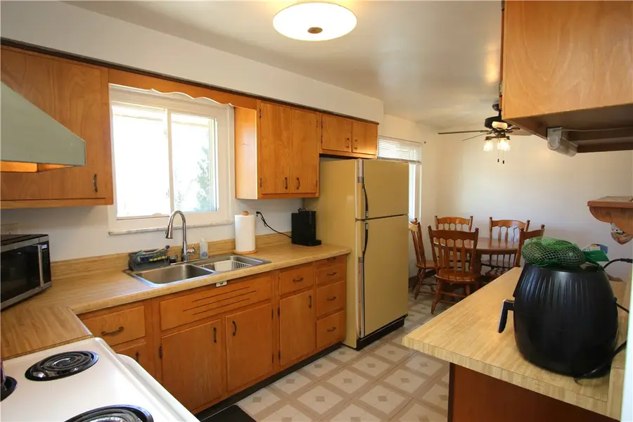 12 Virginia Drive, Donora, PA 15033 - #3