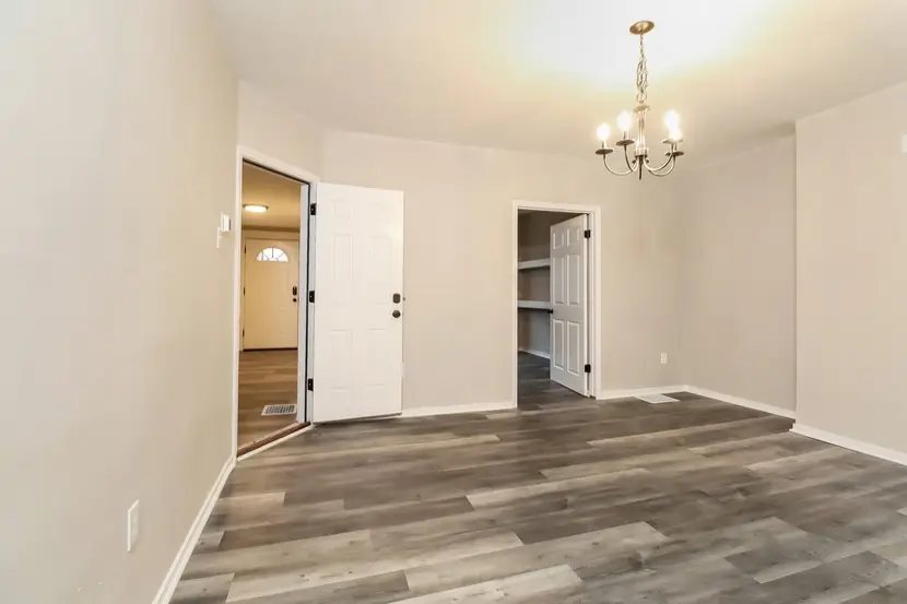 823 Collins Ave, Pittsburgh, PA 15206 - #3