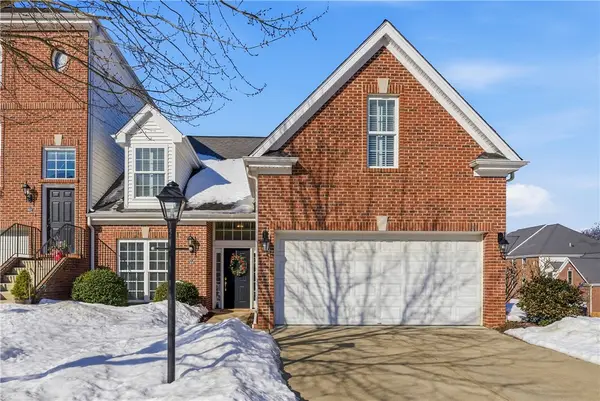 819 Strasburg Dr, Mars, PA 16046