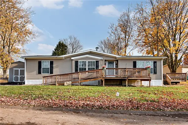 126 York, Cranberry Twp, PA 16066