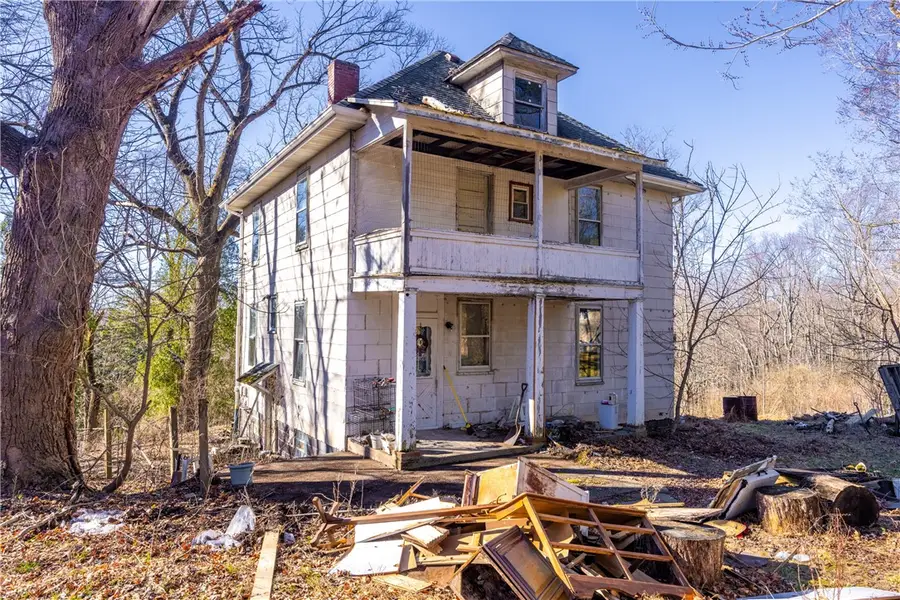 61 Lee St, Valencia, PA 16059 - #3