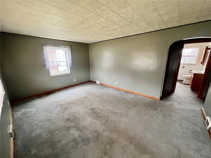 756 Morgantown Rd, Uniontown, PA 15401 - #3