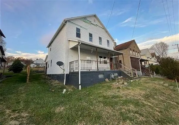 415 First St, Vestaburg, PA 15368