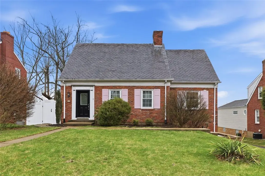 129 Morewood Rd, Glenshaw, PA 15116 - #1