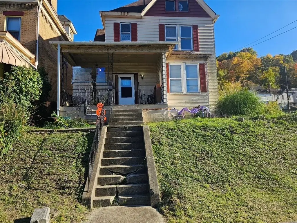 349 Marguerite Ave, Wilmerding, PA 15148 - #1