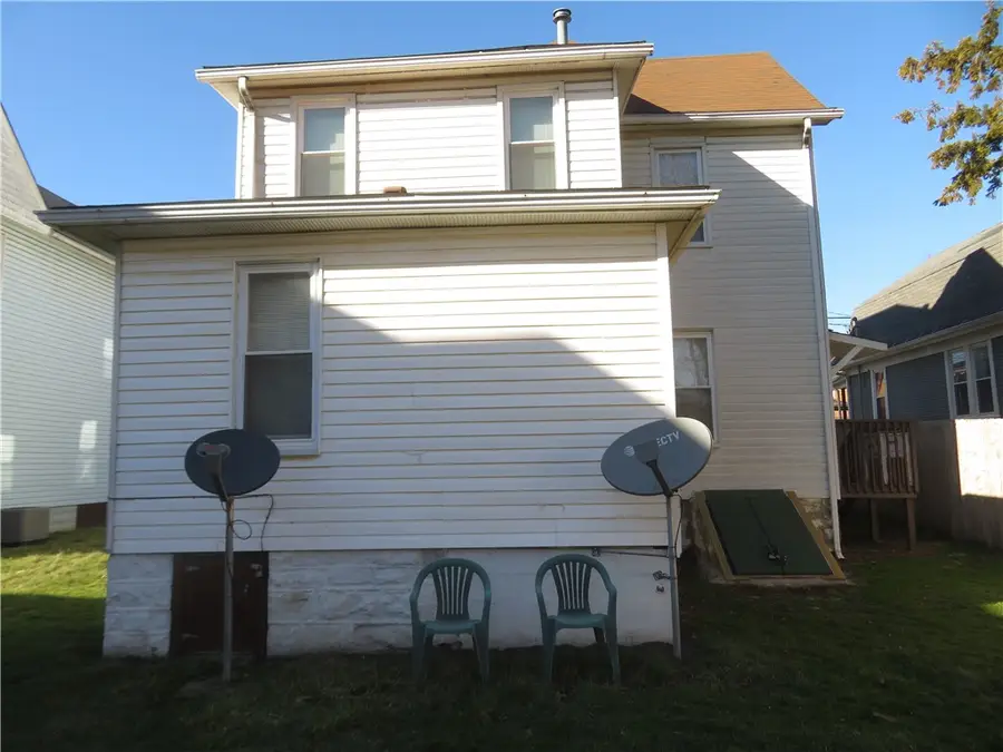 327 W Brady St, Butler, PA 16001 - #2