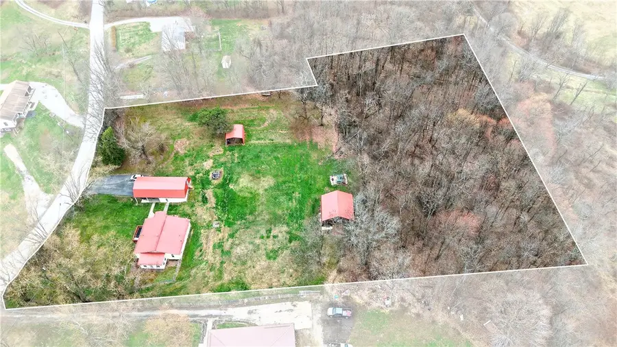 772 Foxwood Rd., New Galilee, PA 16141 - #2