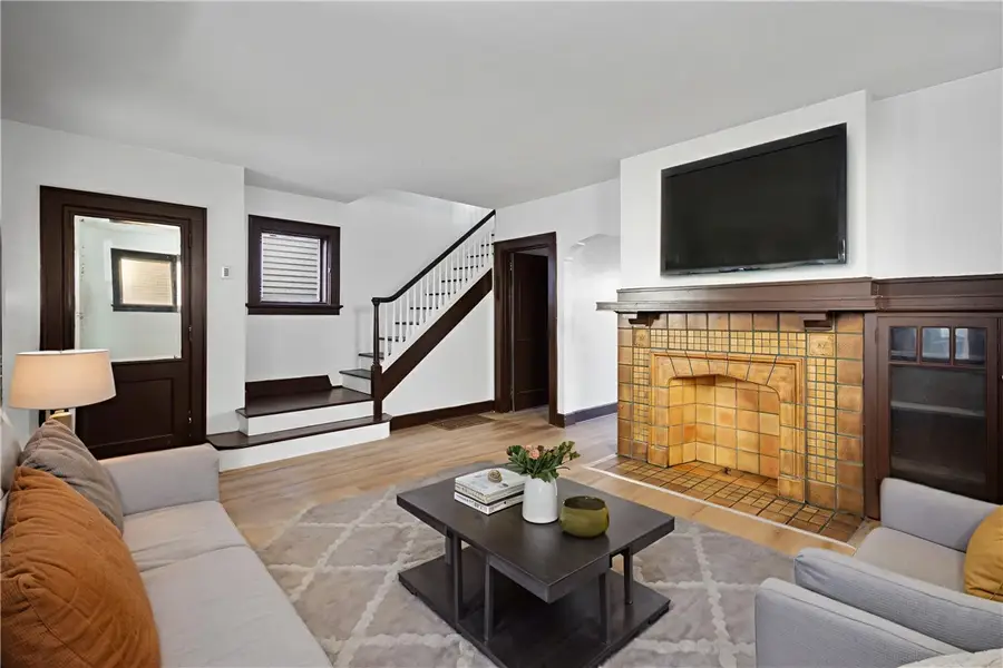 122 Margaret St, Pittsburgh, PA 15210 - #3