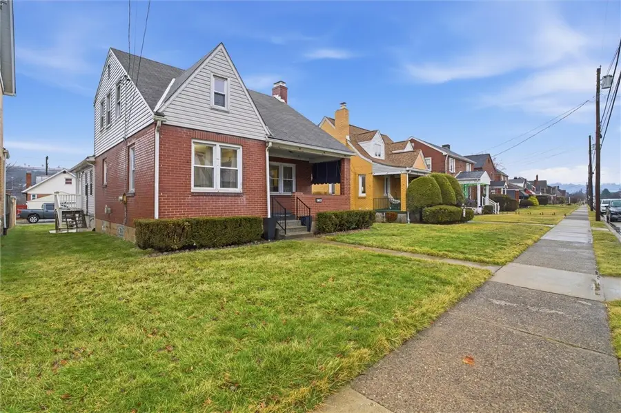 134 Ohio Ave, Glassport, PA 15045 - #2