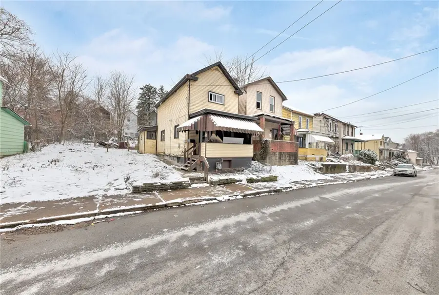 2808 Grover Street, McKeesport, PA 15132 - #2