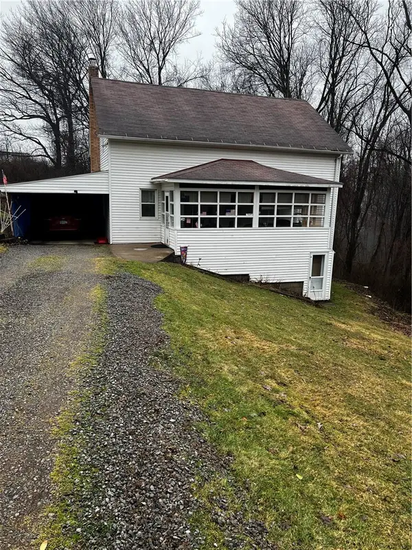 108 Pfeifer Rd, Harmony, PA 16037