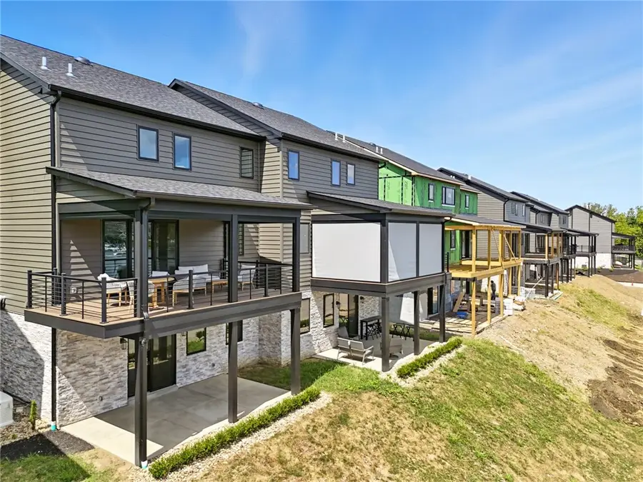 116 Miramar Dr, Pittsburgh, PA 15238 - #2