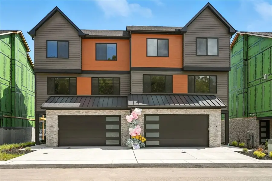 116 Miramar Dr, Pittsburgh, PA 15238 - #3