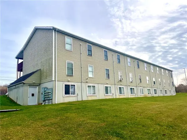 321 Grove City Road, Slippery Rock, PA 16057