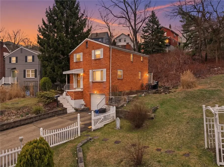 2013 Woodward Ave, Pittsburgh, PA 15226 - #2