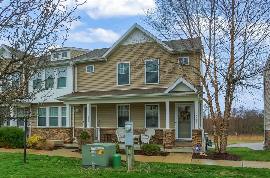 221 Spring Blossom Circle, Beaver Falls, PA 15010 - #2