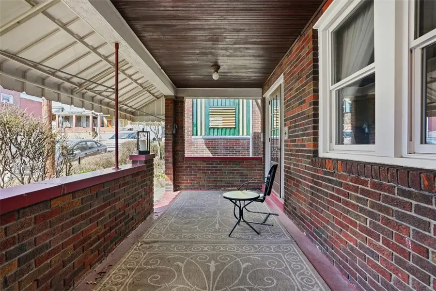 205 Clover St, Pittsburgh, PA 15210 - #2