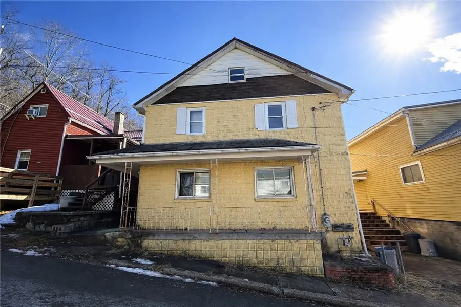 943 Johnston Ave #2, Kittanning, PA 16201 - #3