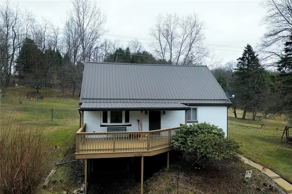 8886 Route 954 Hwy, Creekside, PA 15732