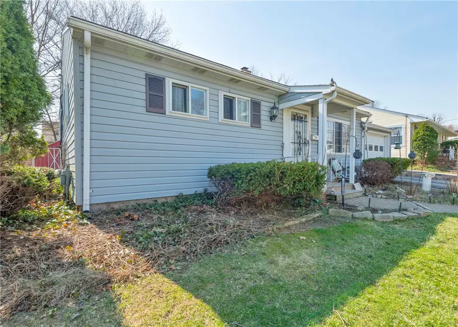 1205 Vermont Ave, Aliquippa, PA 15001 - #3