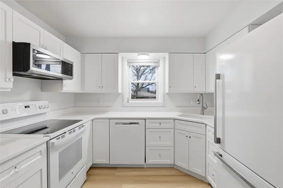 513 Lombard St, Irwin, PA 15642 - #3