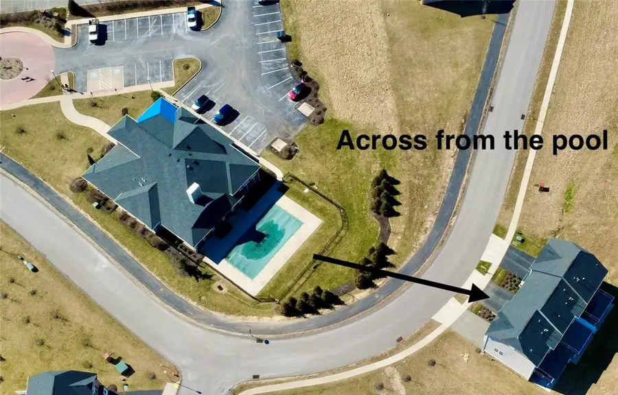 5003 Summit Dr, South Park, PA 15129 - #2