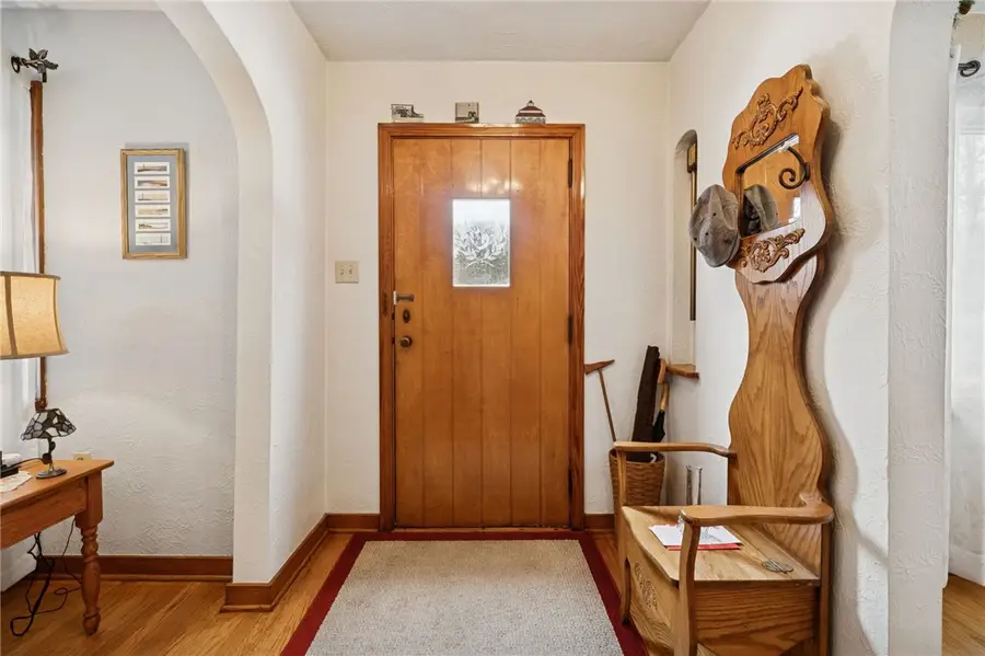 30 Moore Avenue, Hempfield, PA 15644 - #2