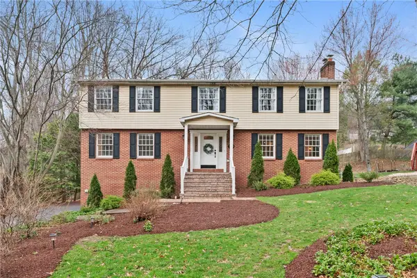 508 Monticello Dr, Delmont, PA 15626